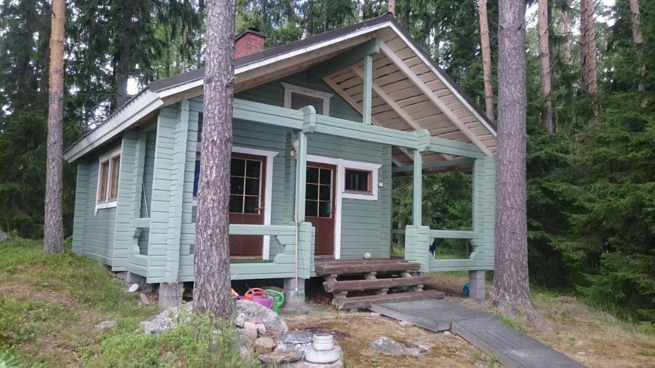 Eraemoekki Jaerven Rannalla Laitila Bagian luar foto